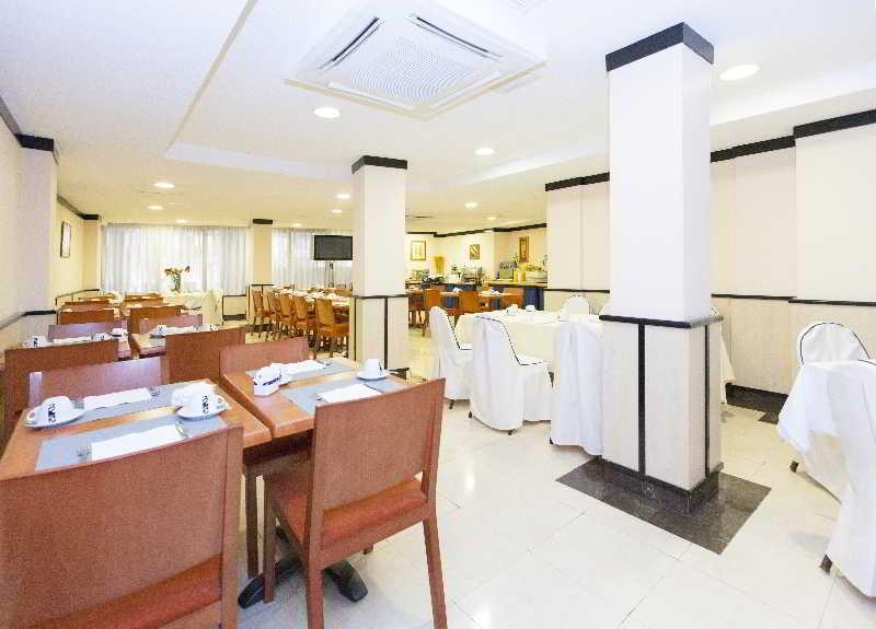 โรงแรมลอสบราคอส โลโกรโญ ภายนอก รูปภาพ
